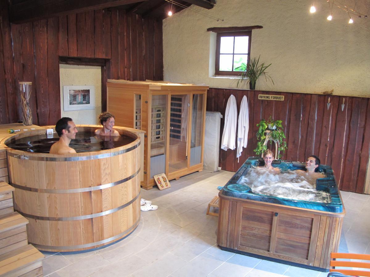 Spa Du Hameau De Bonnevay Marchampt エクステリア 写真